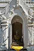 Myanmar - Mandalay, Kuthodaw Pagoda. 729 white pitaka pagodas contain the Tipitaka, the sacred texts of Theravada Buddhism. 